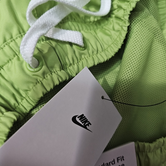 Nike Other - Nike Sport Essentials lined woven shorts in green